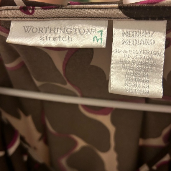 brown & purple flower blouse - Picture 3 of 3